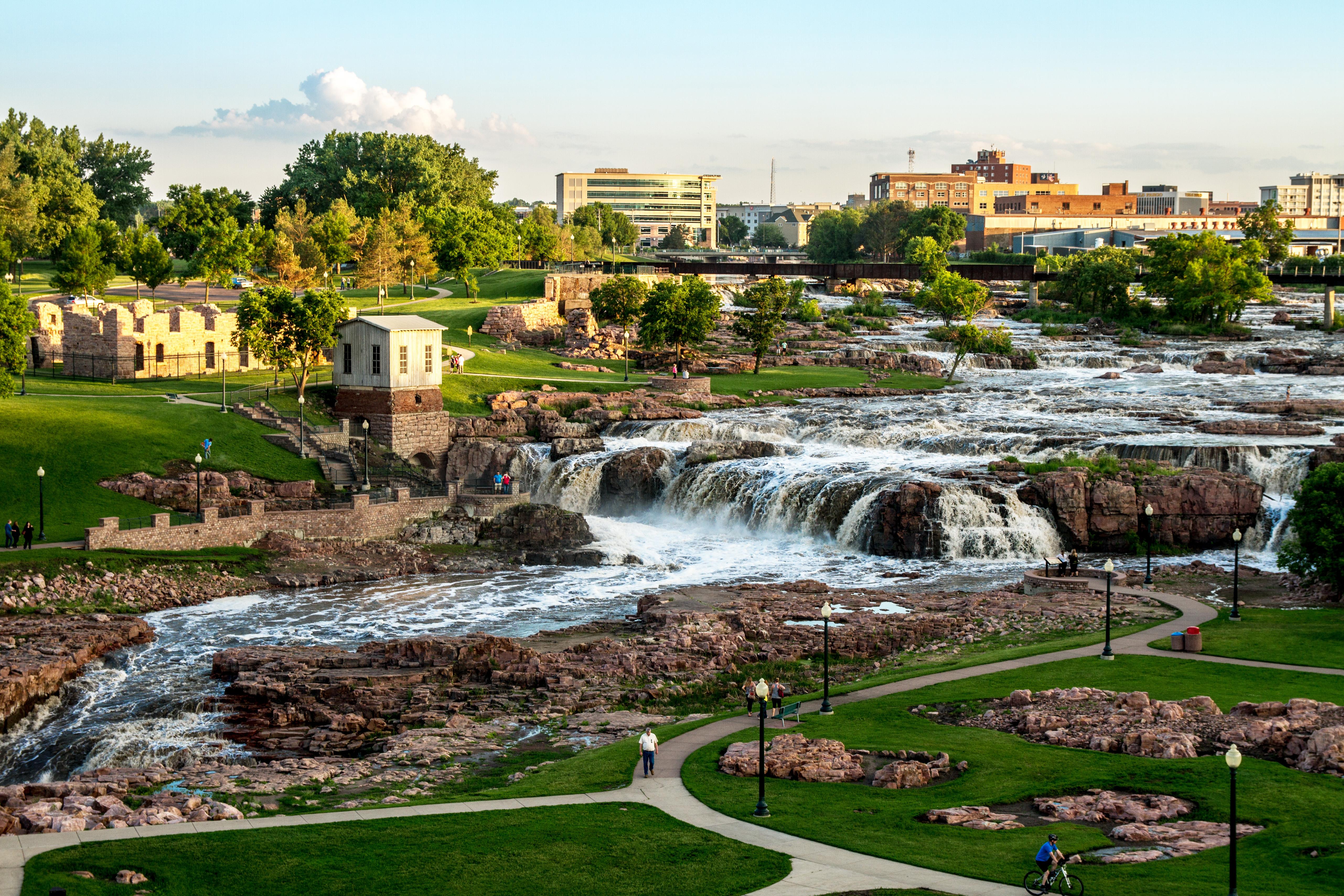 The Wedding Website of Abigail Rust and Garrison Kampf