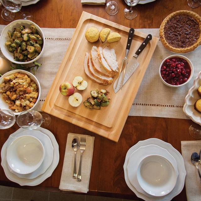 Reversible BBQ Cutting Board