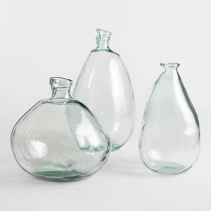 Clear Barcelona Vase SIZE: 14"