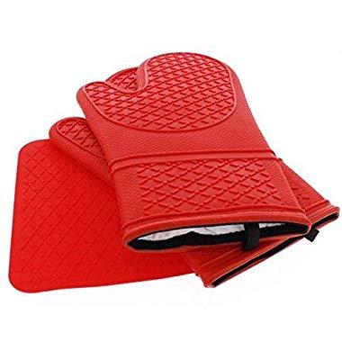 Elbee Home 641 Premium Silicone Oven Mitts and Pot Holder Set Soft Quilted Interior in, Red