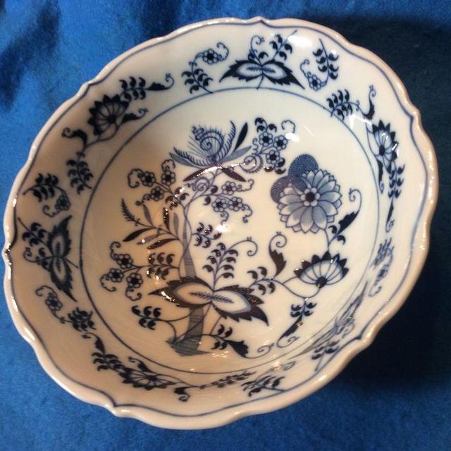 Blue Danube, Blue Onion, Vegetable Serving Bowl, 9 1/4" Rectangle Banner Mark Mint