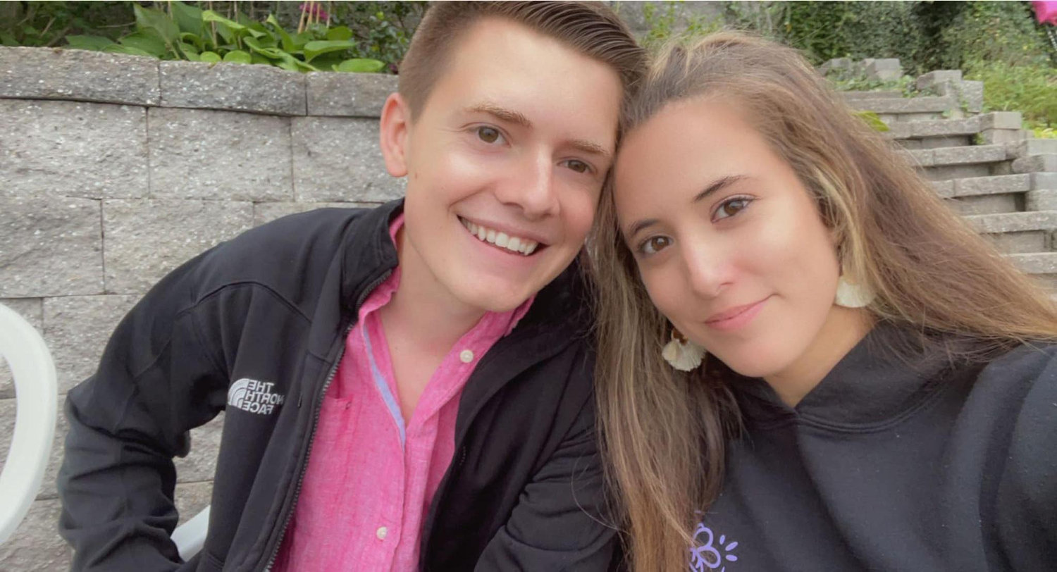 The Wedding Website of Elizabeth Barbera and Bretton Usher