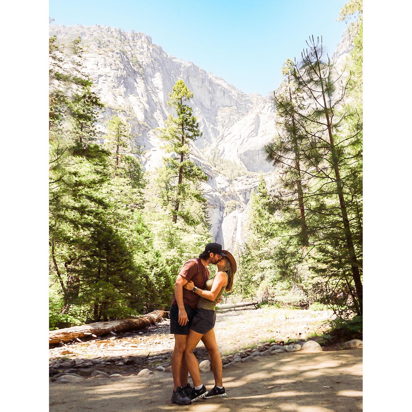 We always celebrate our anniversaries in different places, for our 4 year anniversary we ventured to Northern California, and spent a few days in the best national park there is, Yosemite! 2022