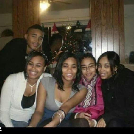 Jessicca and her siblings