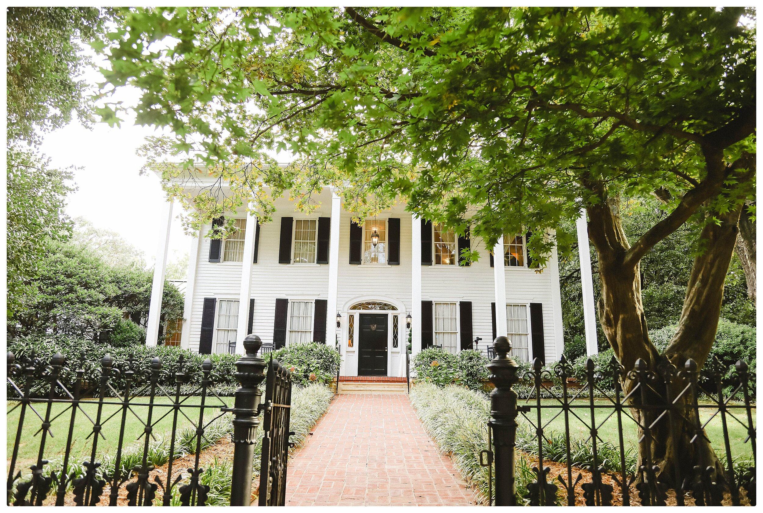 The Wedding Website of Alyssa Cuson and Christian Madsen