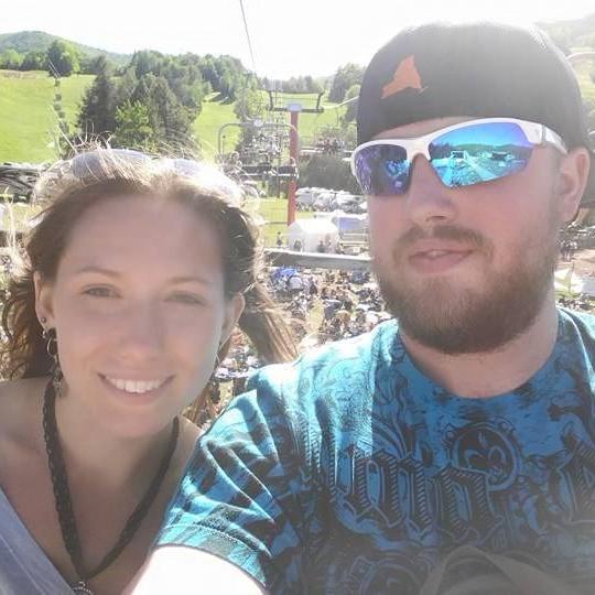 A quick gondola ride between live music sets - one of our favorite things to do together!