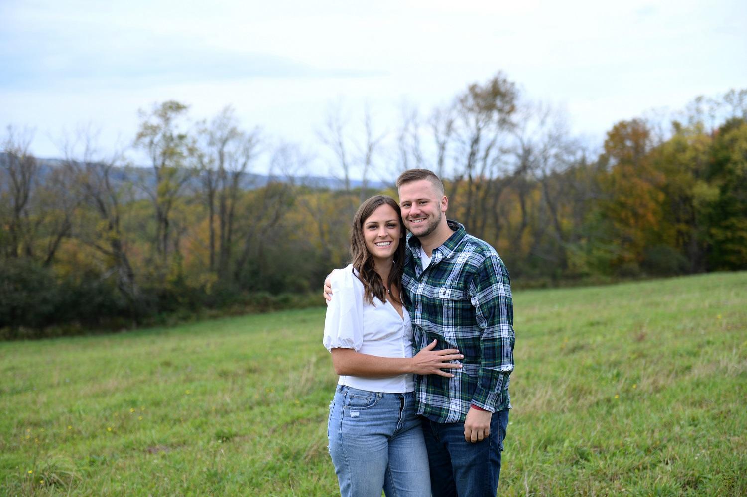 The Wedding Website of Taylor Hudson and Jesson Wolfe