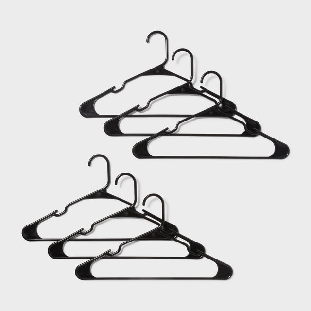 100pk Plastic Hangers Black - Brightroom™