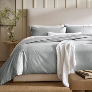 Signature Piped Edge 3-Piece Duvet Set