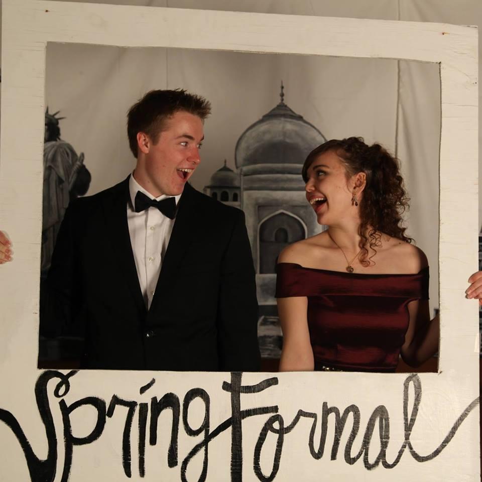 The Wedding Website of Lauren Hart and Josh Vos