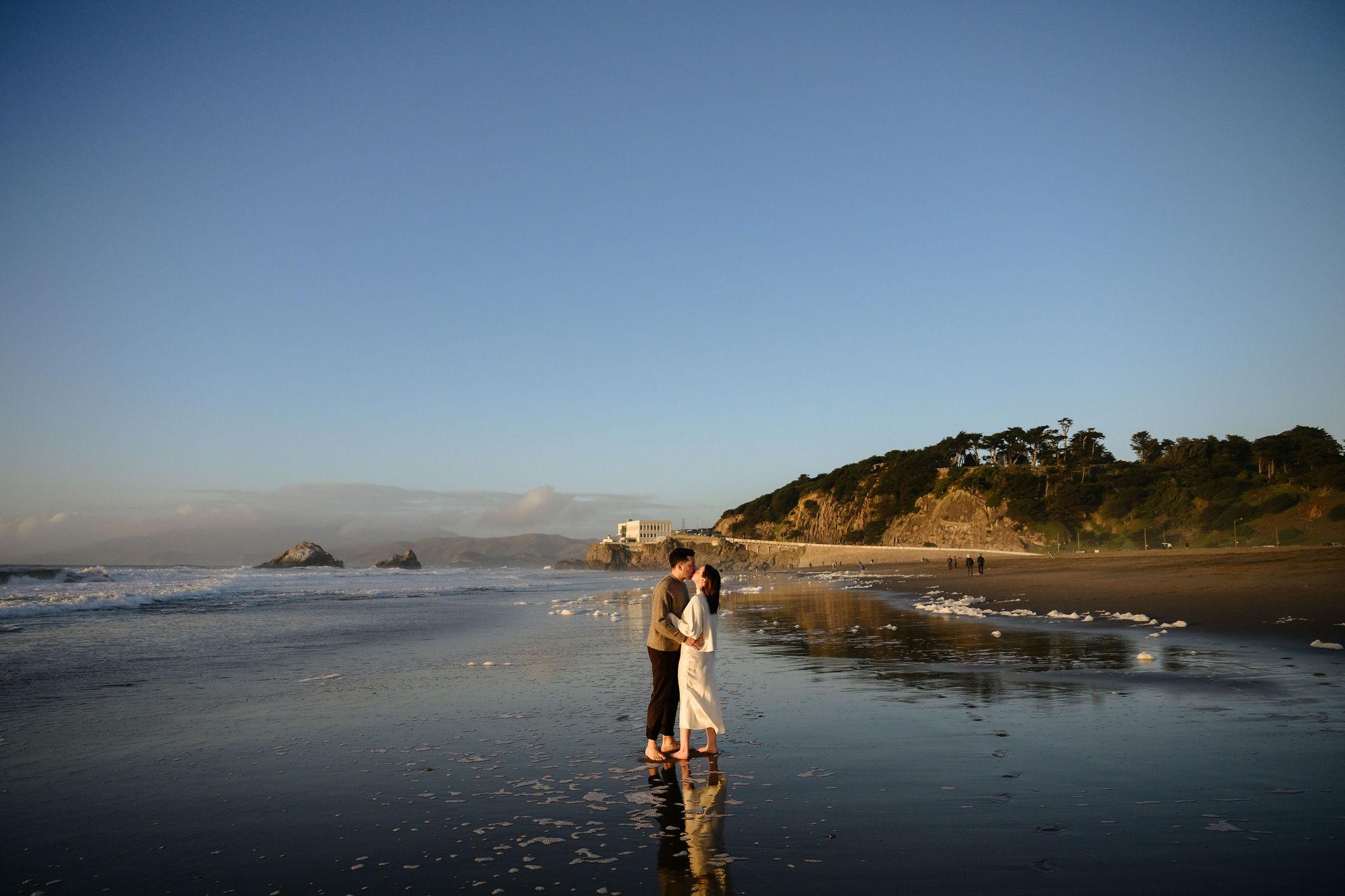 The Wedding Website of Nicole Madonna and Tomás Gustafson