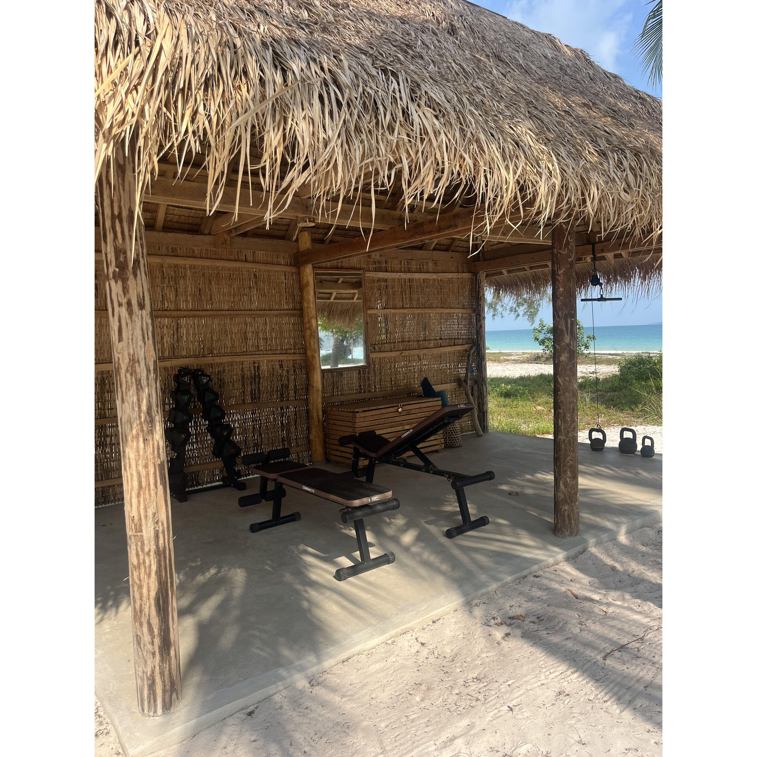 One of the many outdoor gyms on Koh Rong. Perfect for a quick 'pre ceremony' session!