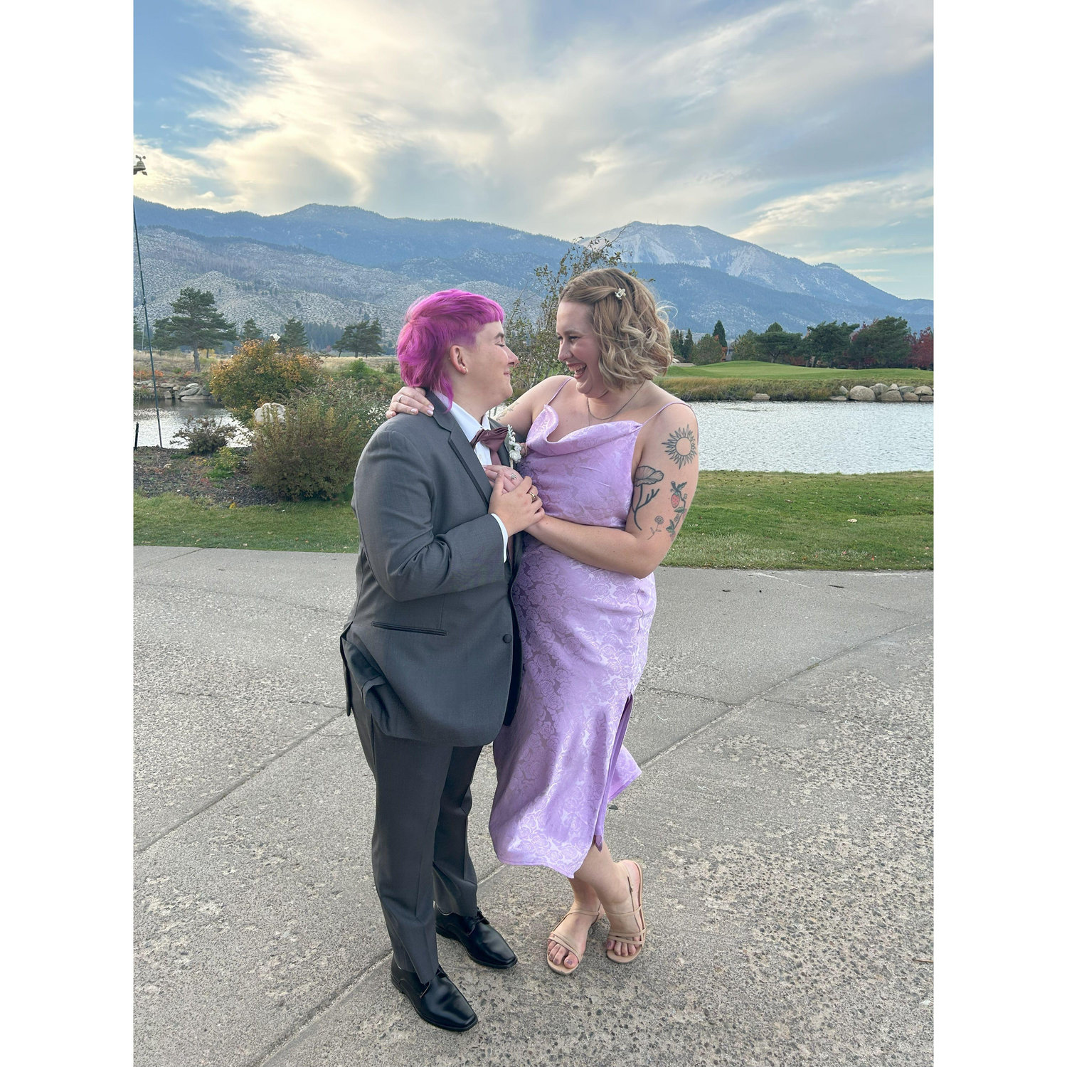 Abbey and Toby's wedding, discovered how HOT Jude looks in a suit
