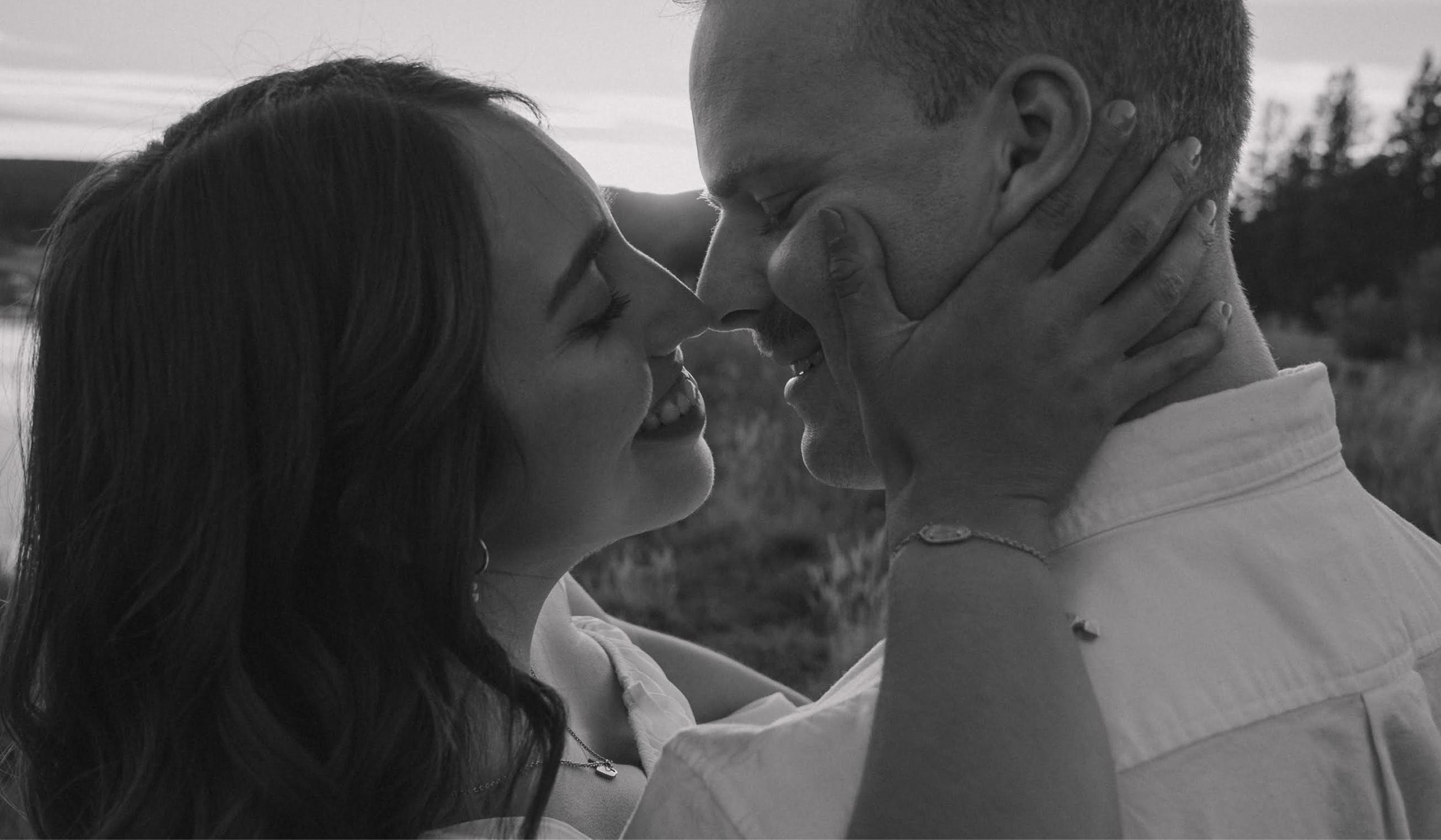 The Wedding Website of Sofi Dominguez and Grant Gibson