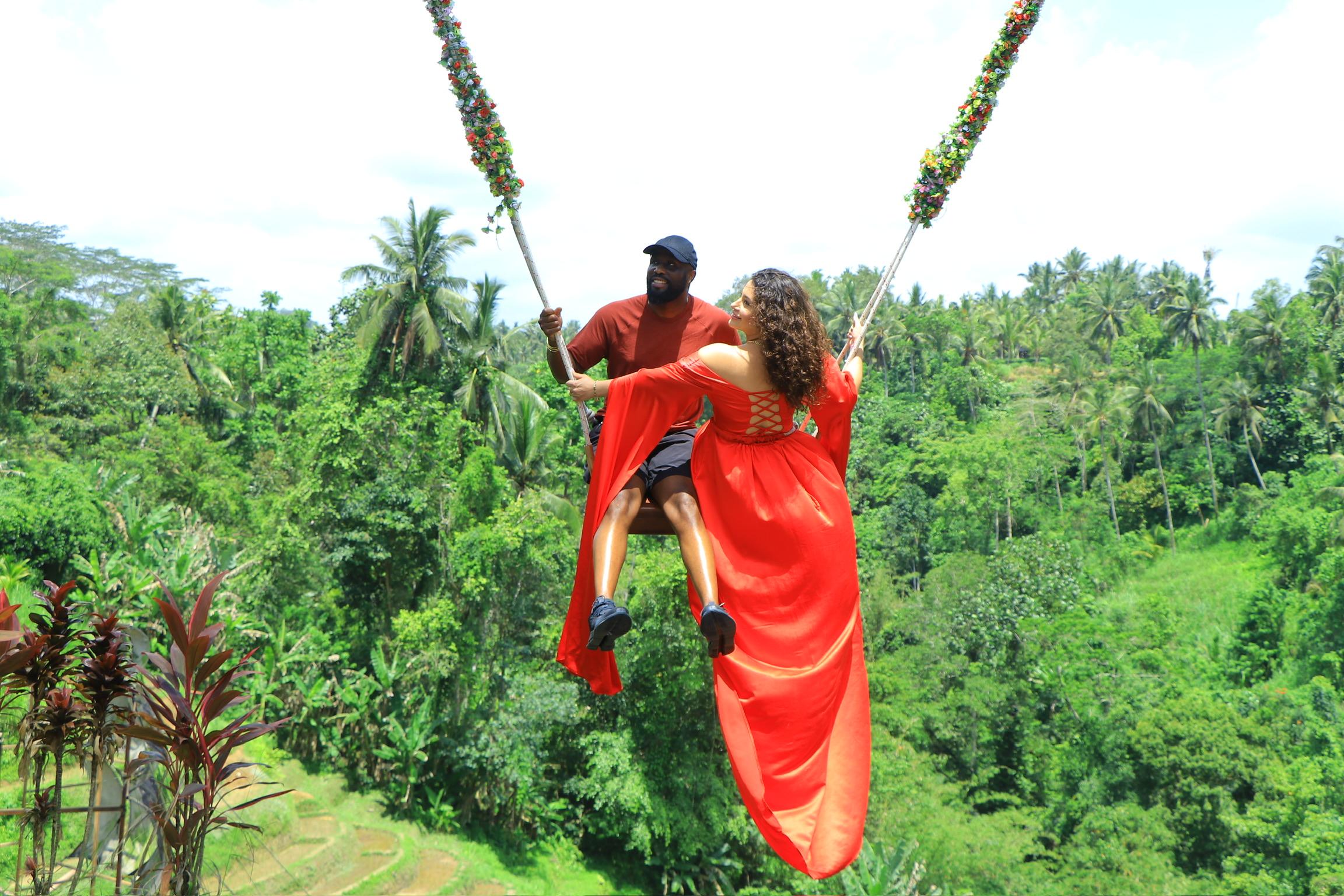 The Wedding Website of Giselle Bahrami and Antoine Williams