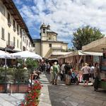 Shopping at Stresa Market on Friday