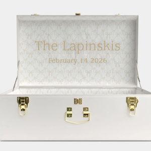 Grand bridal trunk