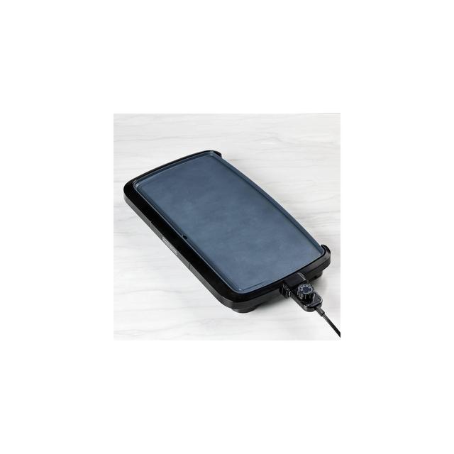 BLACK+DECKER 20" Family-Sized Cast Iron Electric Griddle Black