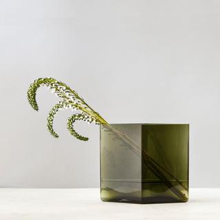 Ruutu Vase