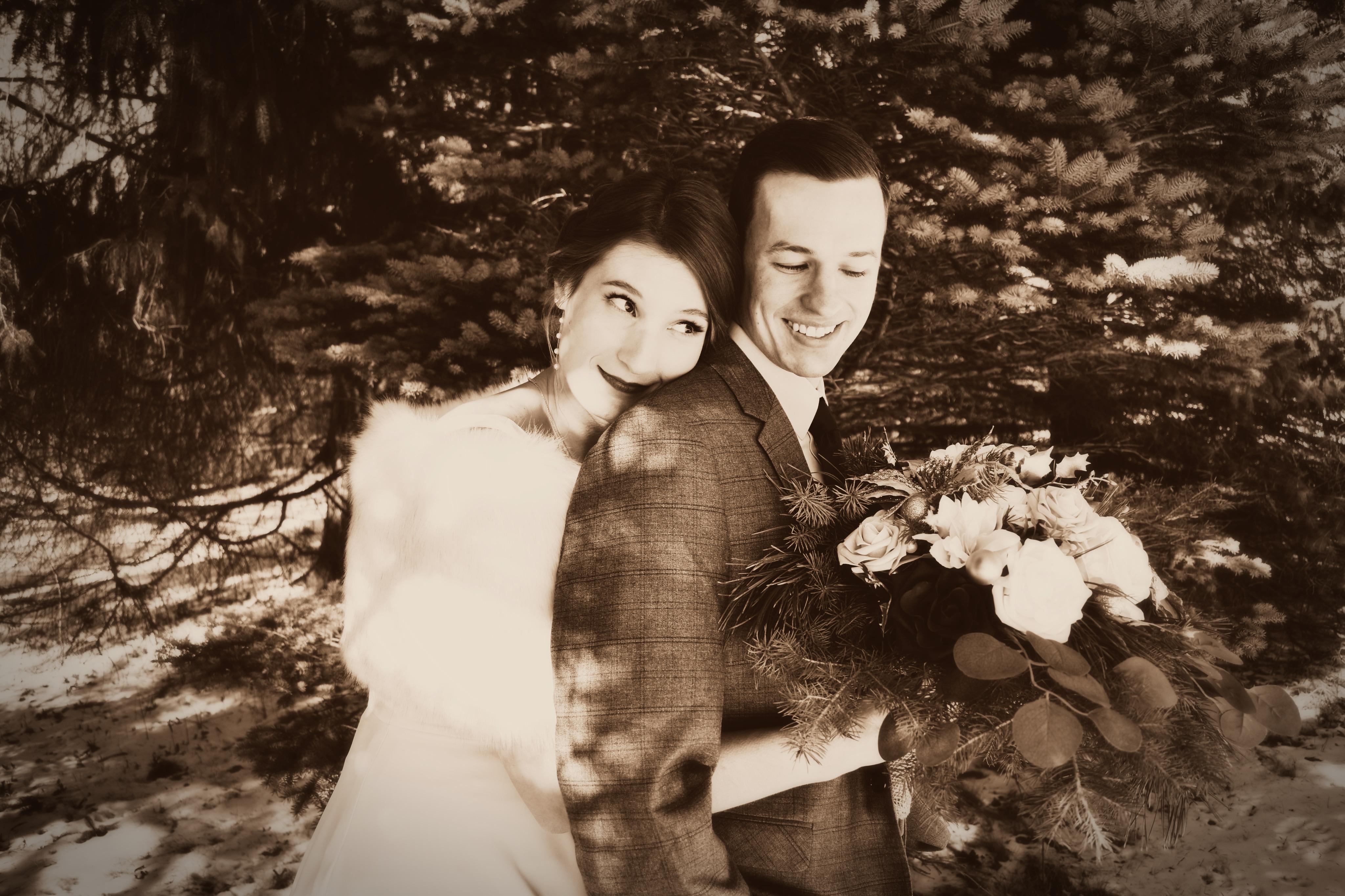 The Wedding Website of Tori Kay Thompson and Caleb Joshua Stilp
