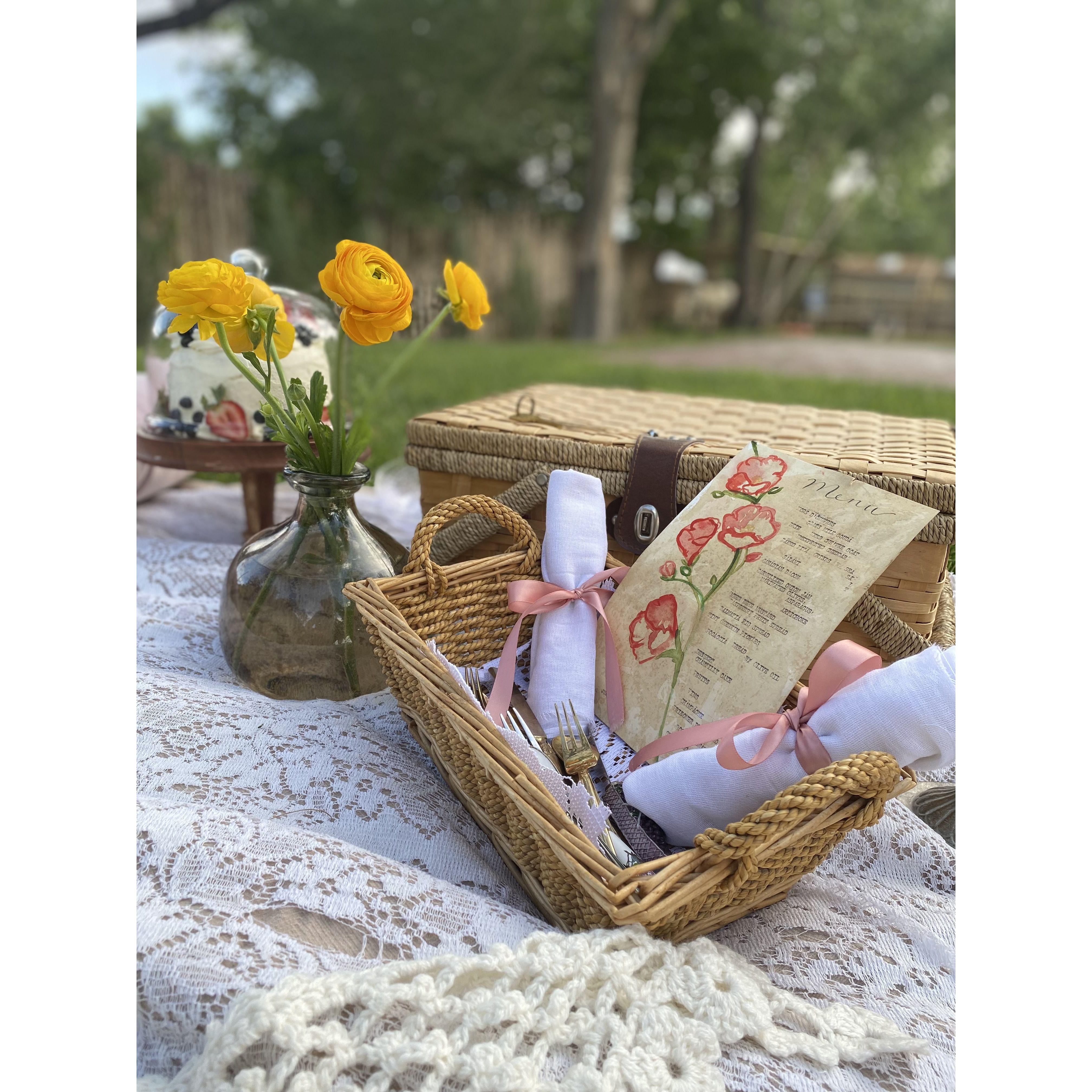 The proposal picnic Lauren created - featuring a beautiful menu