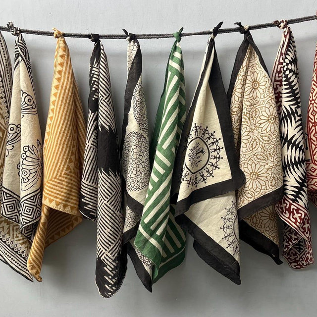 Set of 10 Hand printed bandana,Neckkerchief,Handkerchief,Necktie made with natural colours gift item