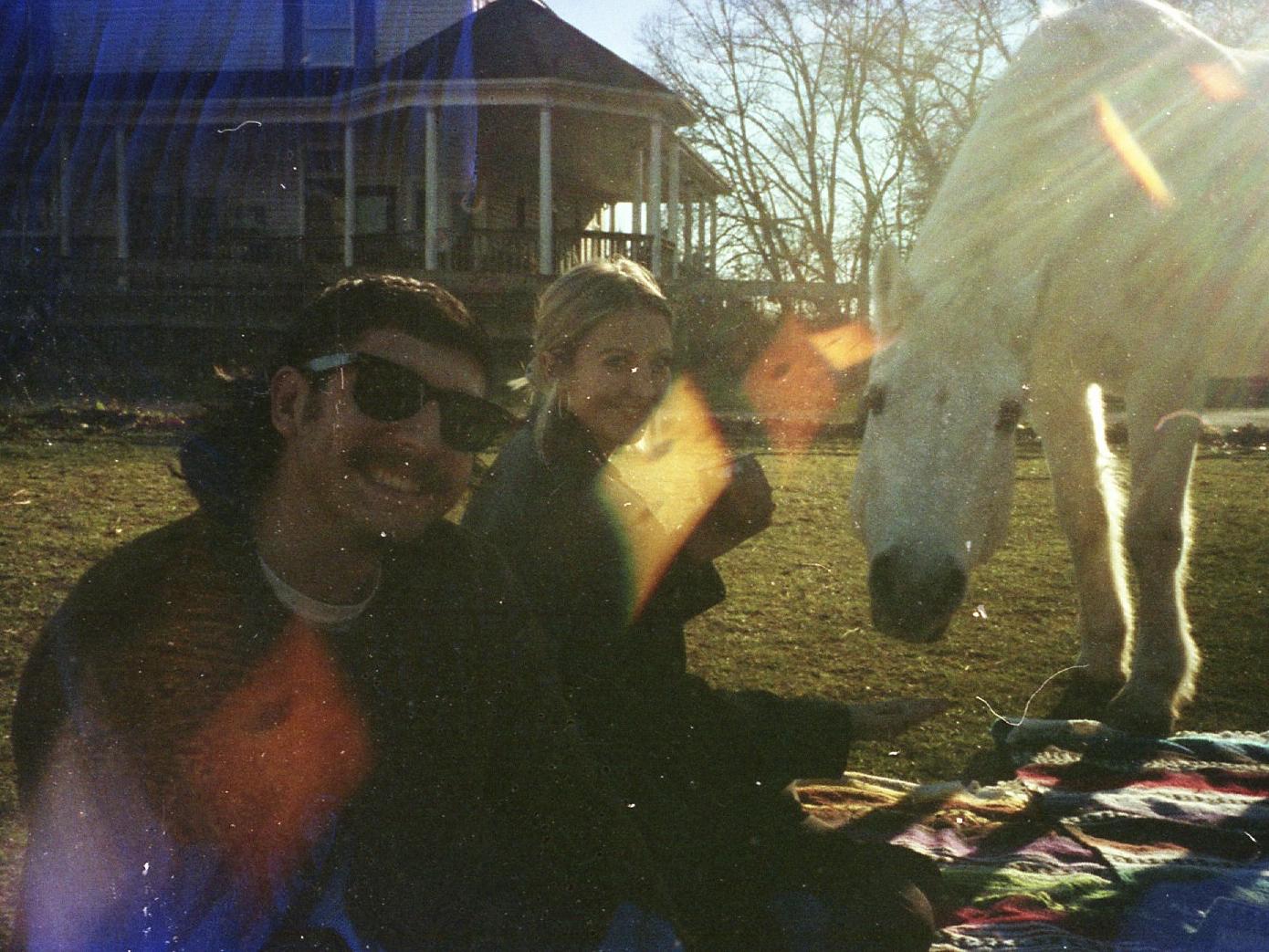 e60ccad8-d2d0-4651-9f1a-ab415d285335