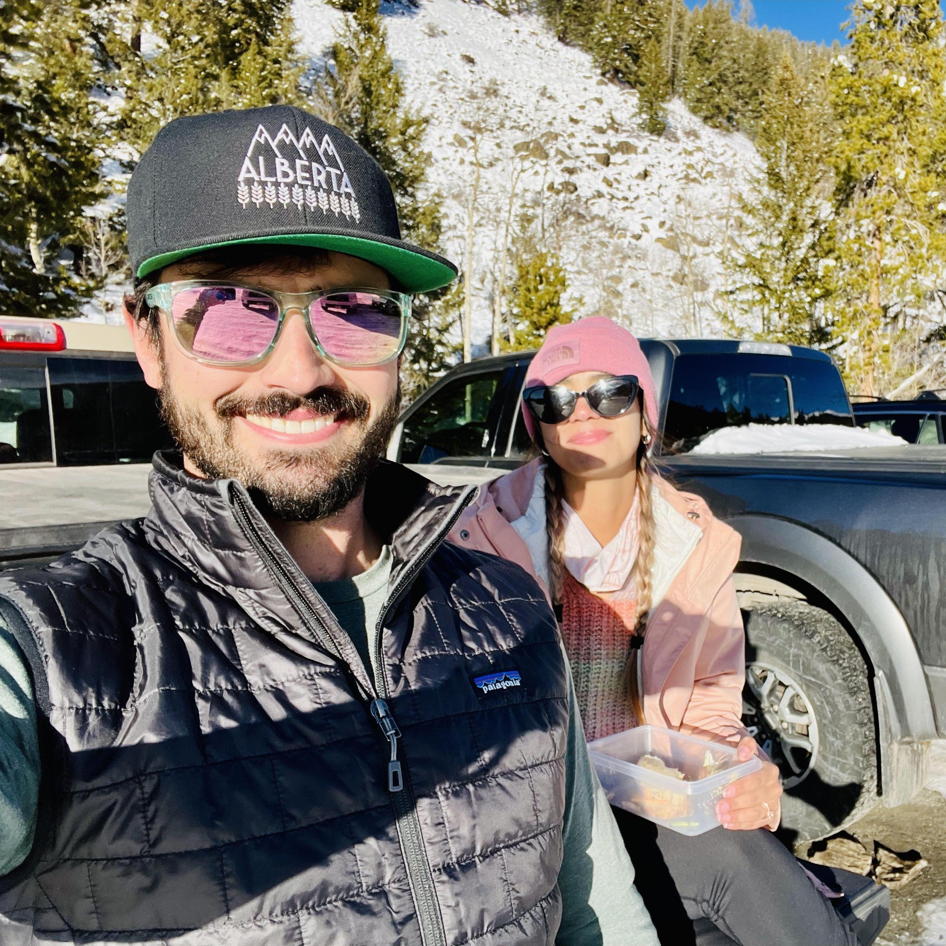 Truck picnic. 🛻🧺