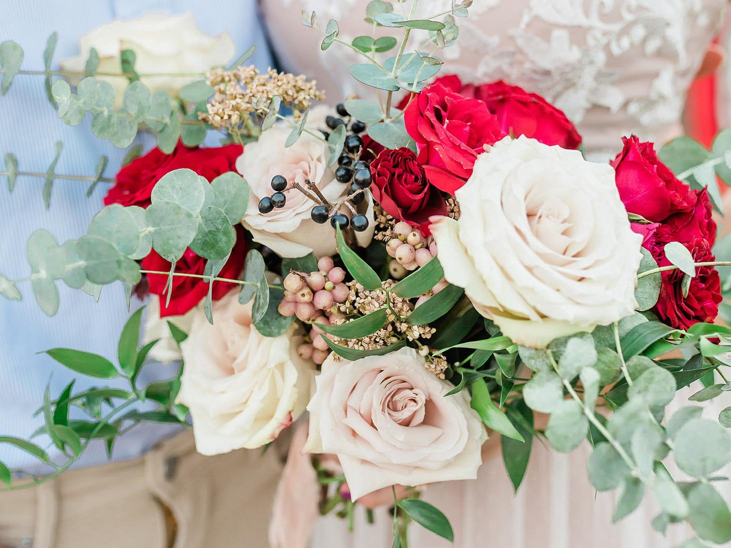 The Wedding Website of Lisa Gerold and Evan Lolli