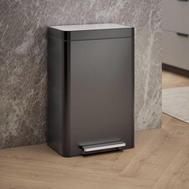 Kohler 20940-BST 13-Gallon Stainless Steel Step Trash Can, Black Stainless Steel, Hands-Free Pedal, Quiet-Close Lid, Fingerprint-Resistant, Durable, K-20940-BST