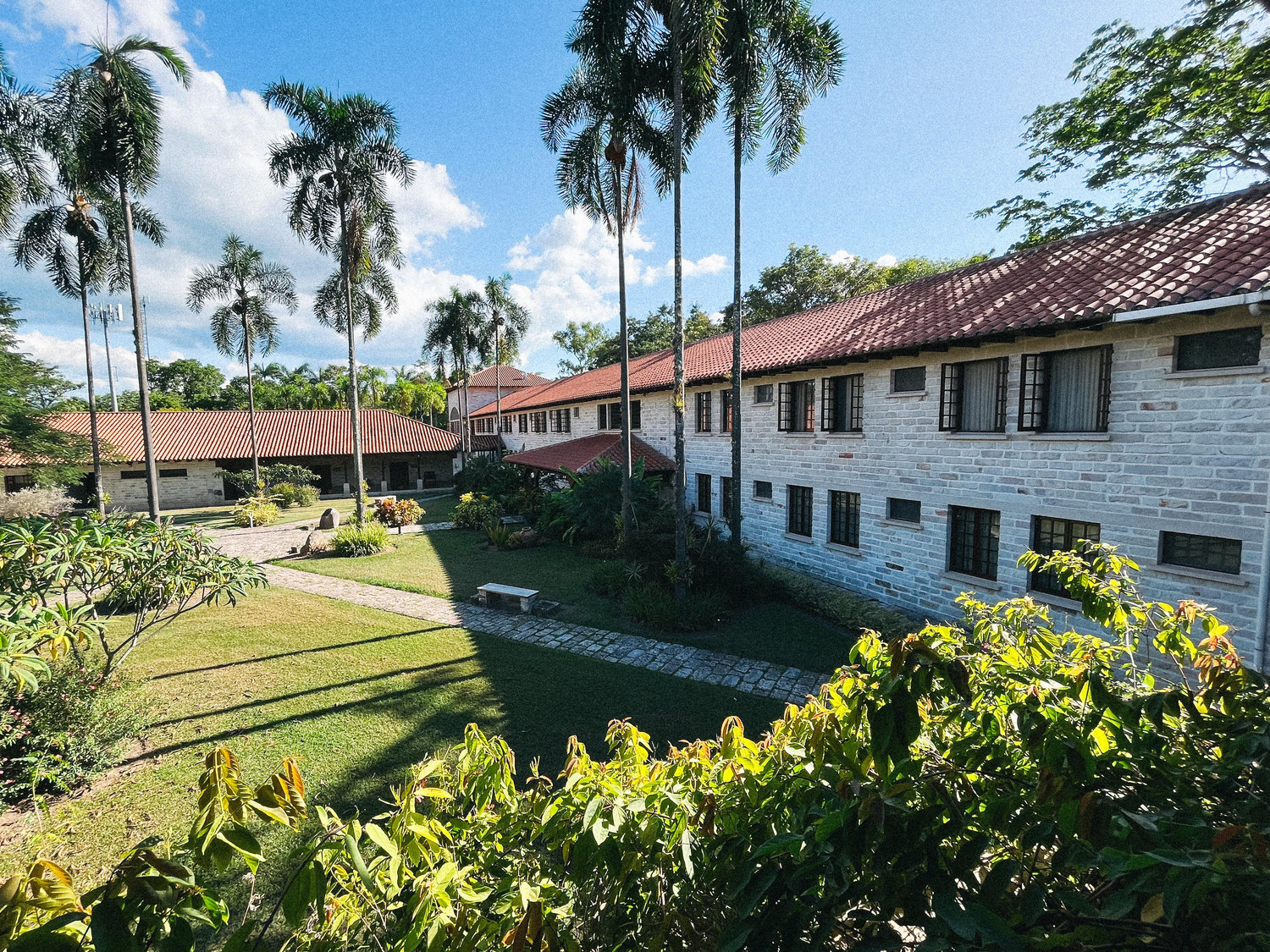 The Wedding Website of Alejandro Flores and Raquel Lagos
