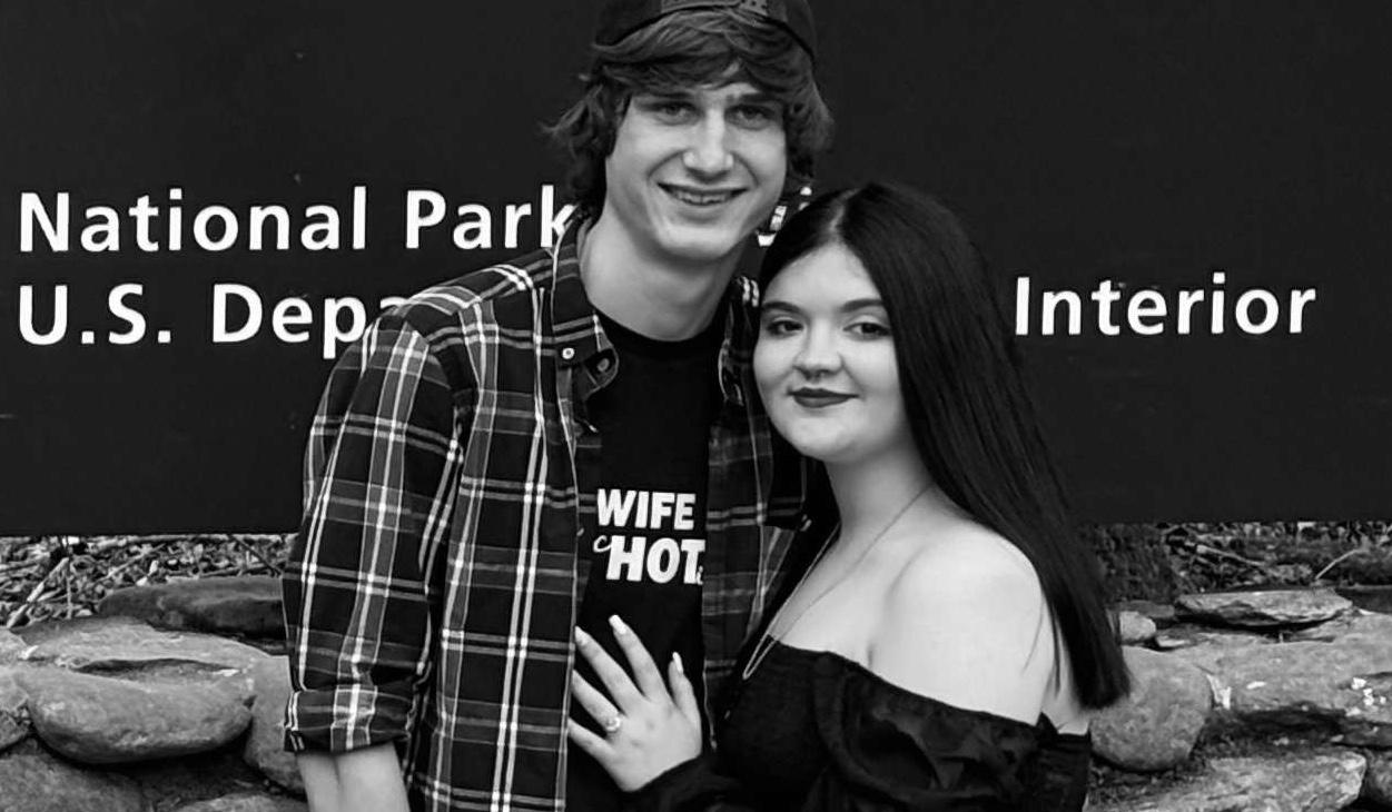 The Wedding Website of Jaylee King and Alexzander Vandergriff