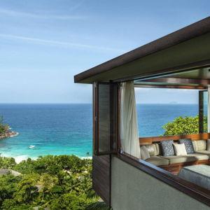 Couple's Massage In The Seychelles