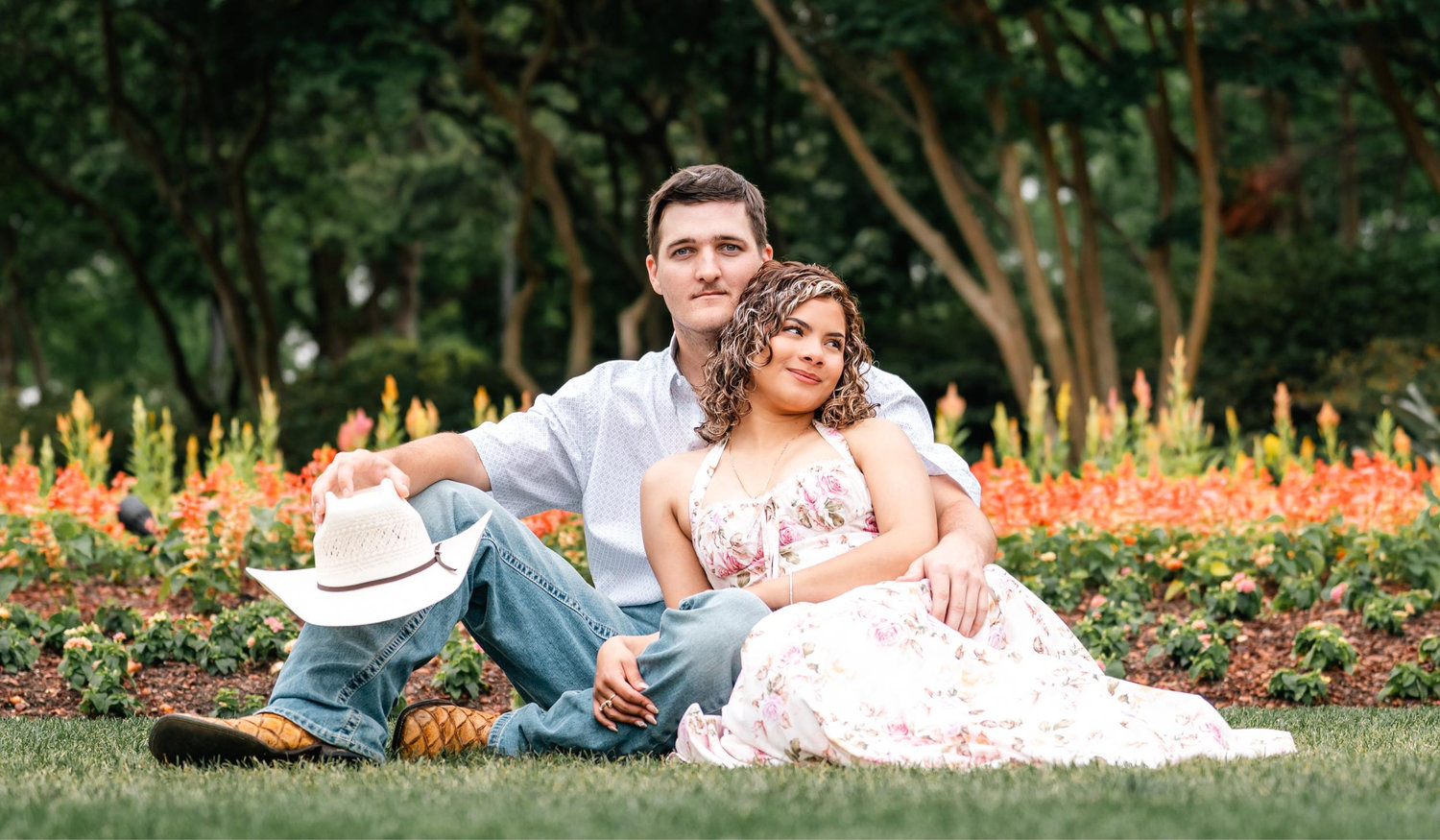 The Wedding Website of Esmeralda Martinez and Beau Smith