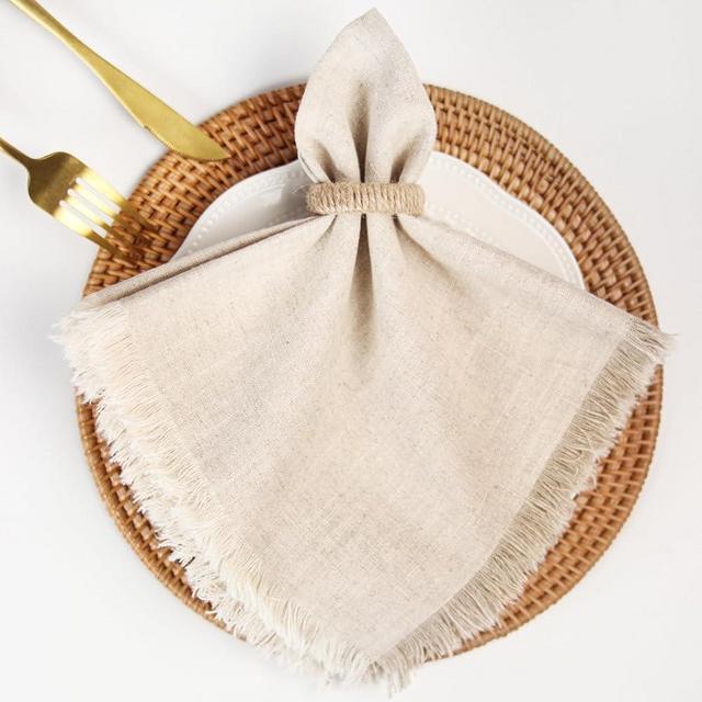 Dololoo Handmade Cloth Napkins, Linen Cloth Napkins with Fringe, 18 x 18 Inches Set of 4 Versatile Handmade Square Rustic Fringe Napkins for Dinner, Wedding and Parties, Beige