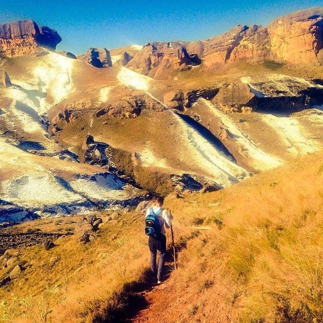 Trekking together in the Drakensburg