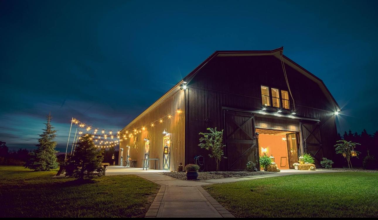 The Wedding Website of Deena Simpers and Frank Williams III