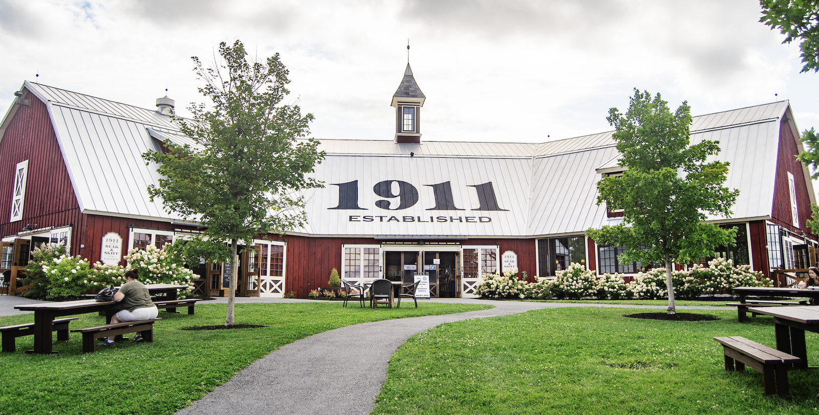 The Wedding Website of Emily Bak and Jonathan Hartnett