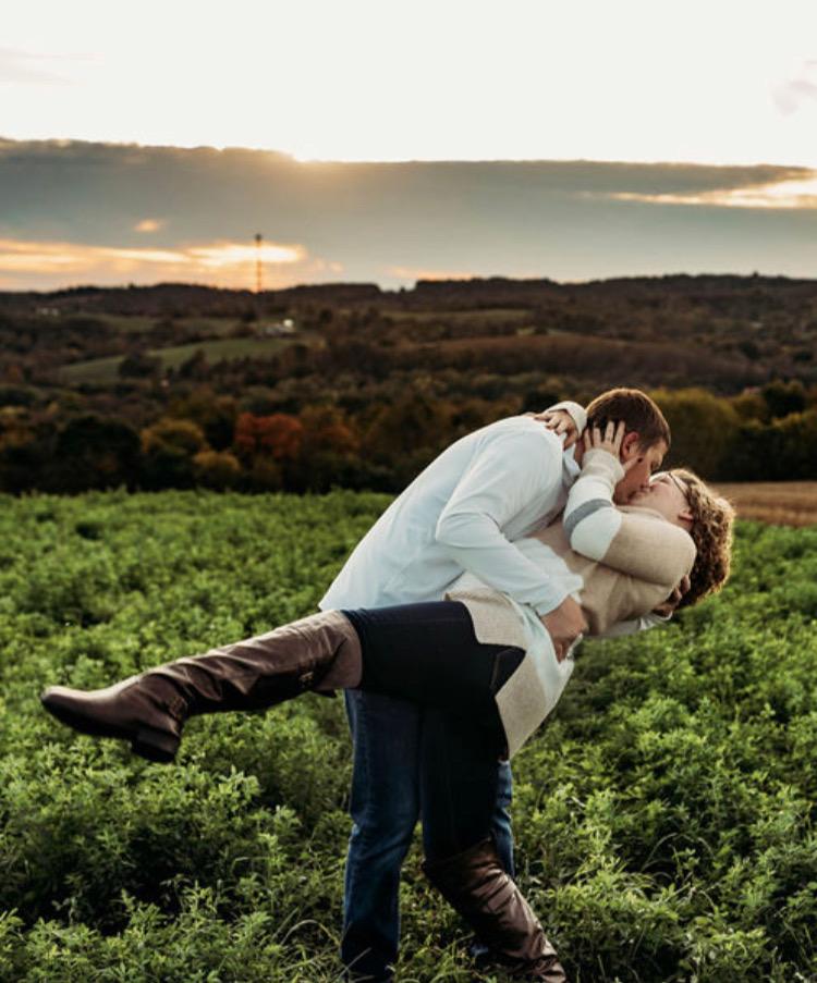 The Wedding Website of Cheyenne Vanfossen and Samuel Carpenter