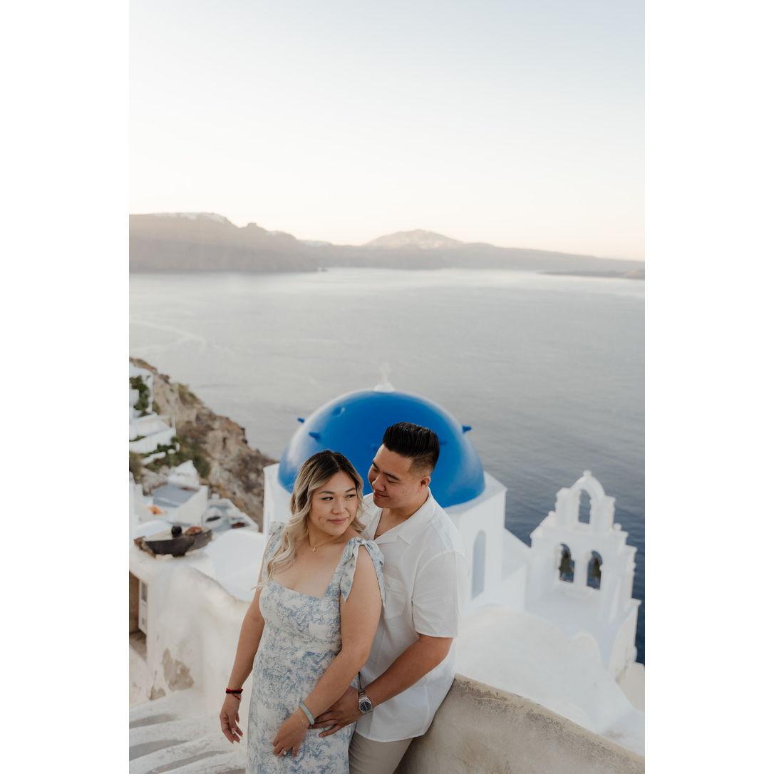 Engagement photo in Greece