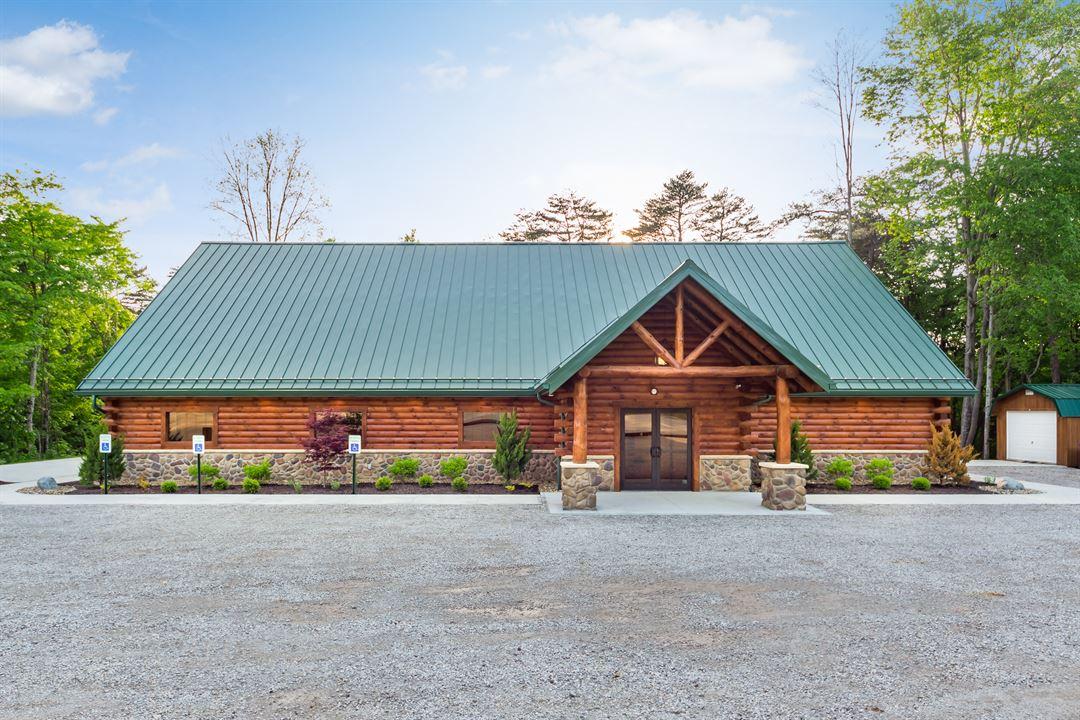 The Wedding Website of Savannah Marullo and JD McDowell