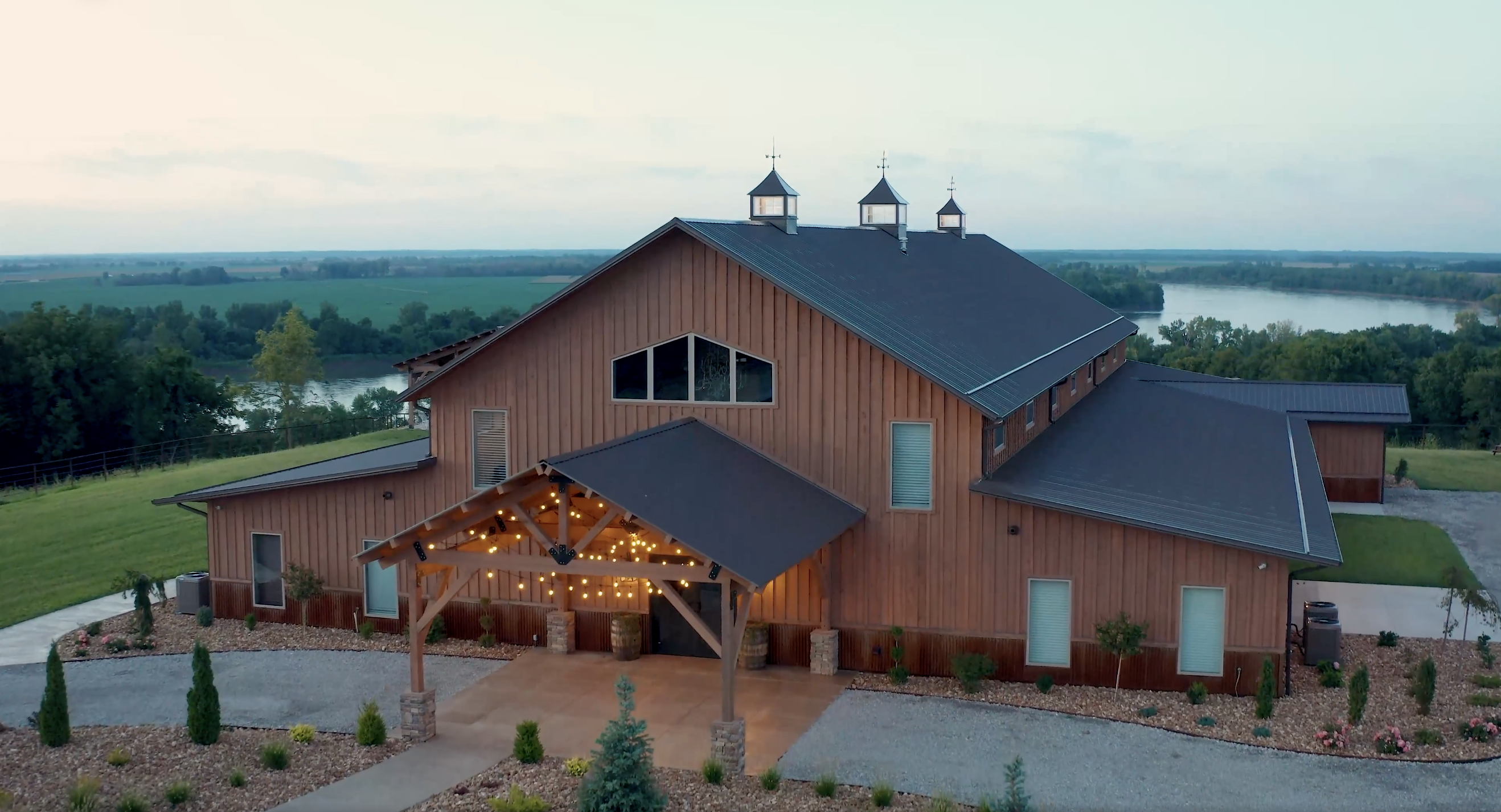 The Wedding Website of Mallory Hughson and Seth Fergason