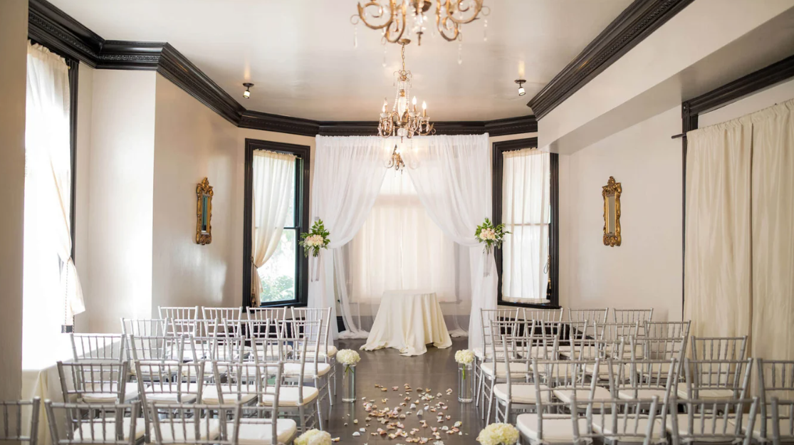 The Wedding Website of River Aves and Logan Seagrave