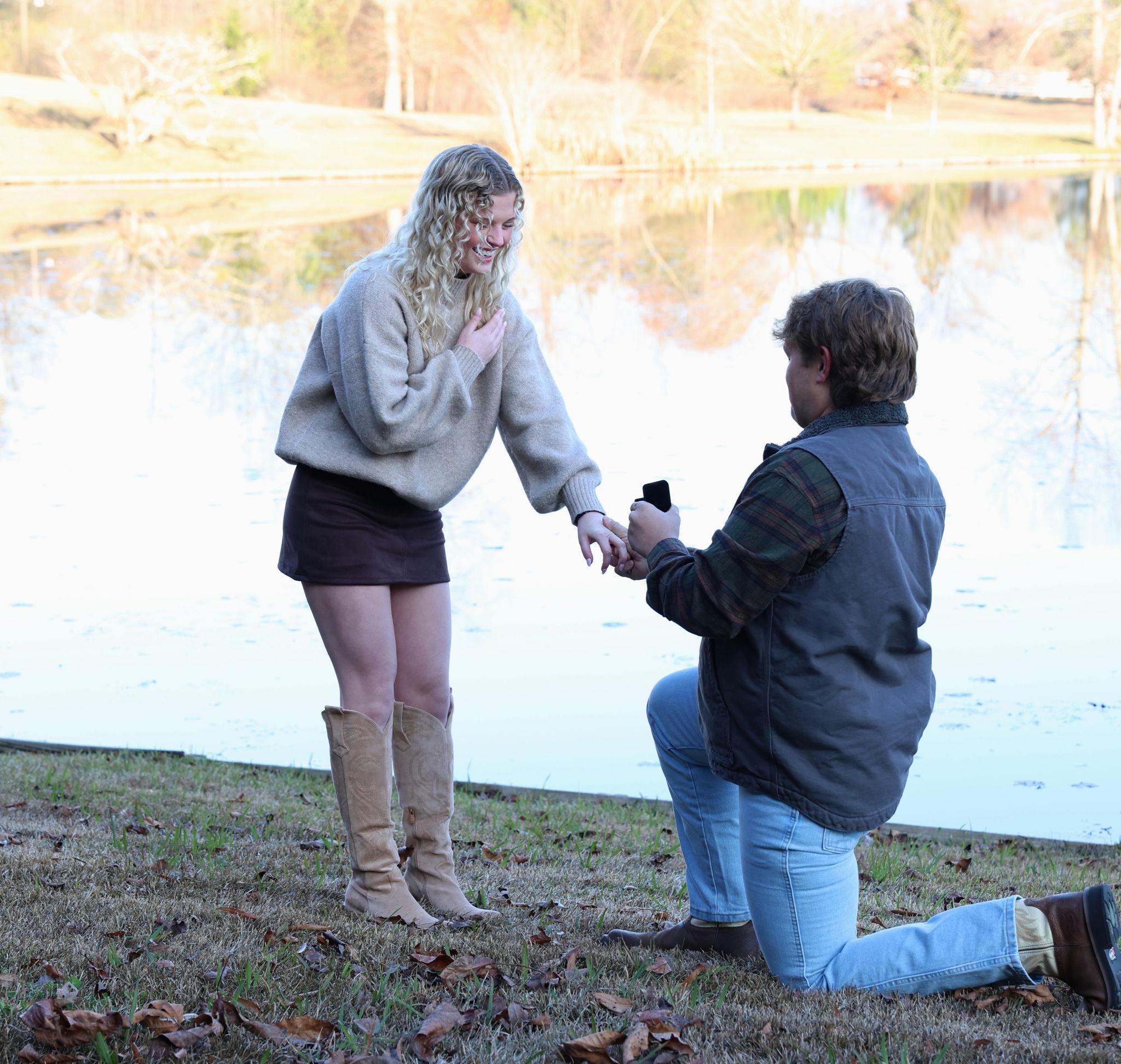 The Wedding Website of Baylee Bonds and Lathan Miles