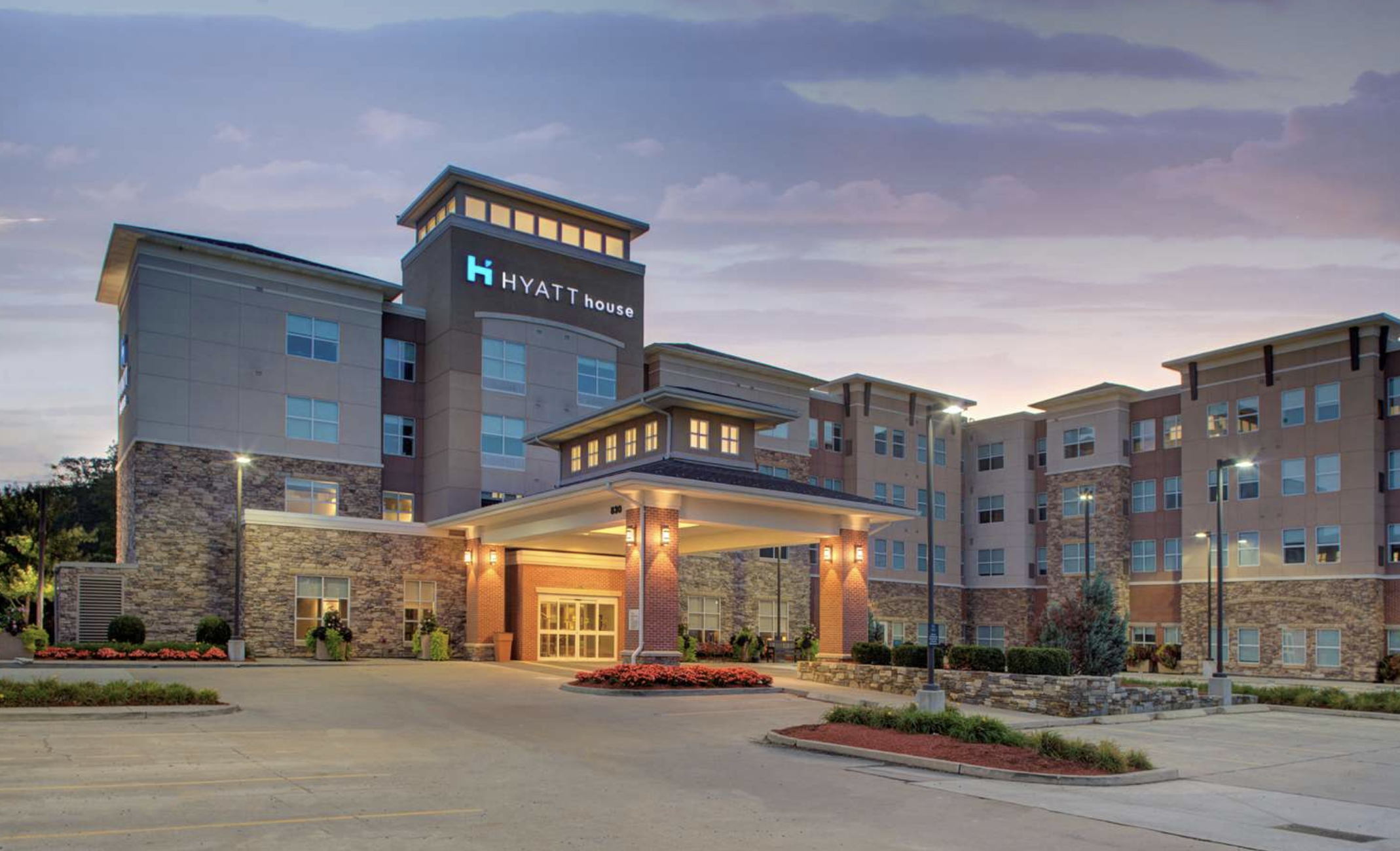 The Wedding Website of Mia Tompkins and AJ Hendrickson