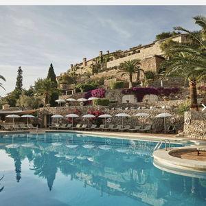 Night at La Residencia Hotel Mallorca