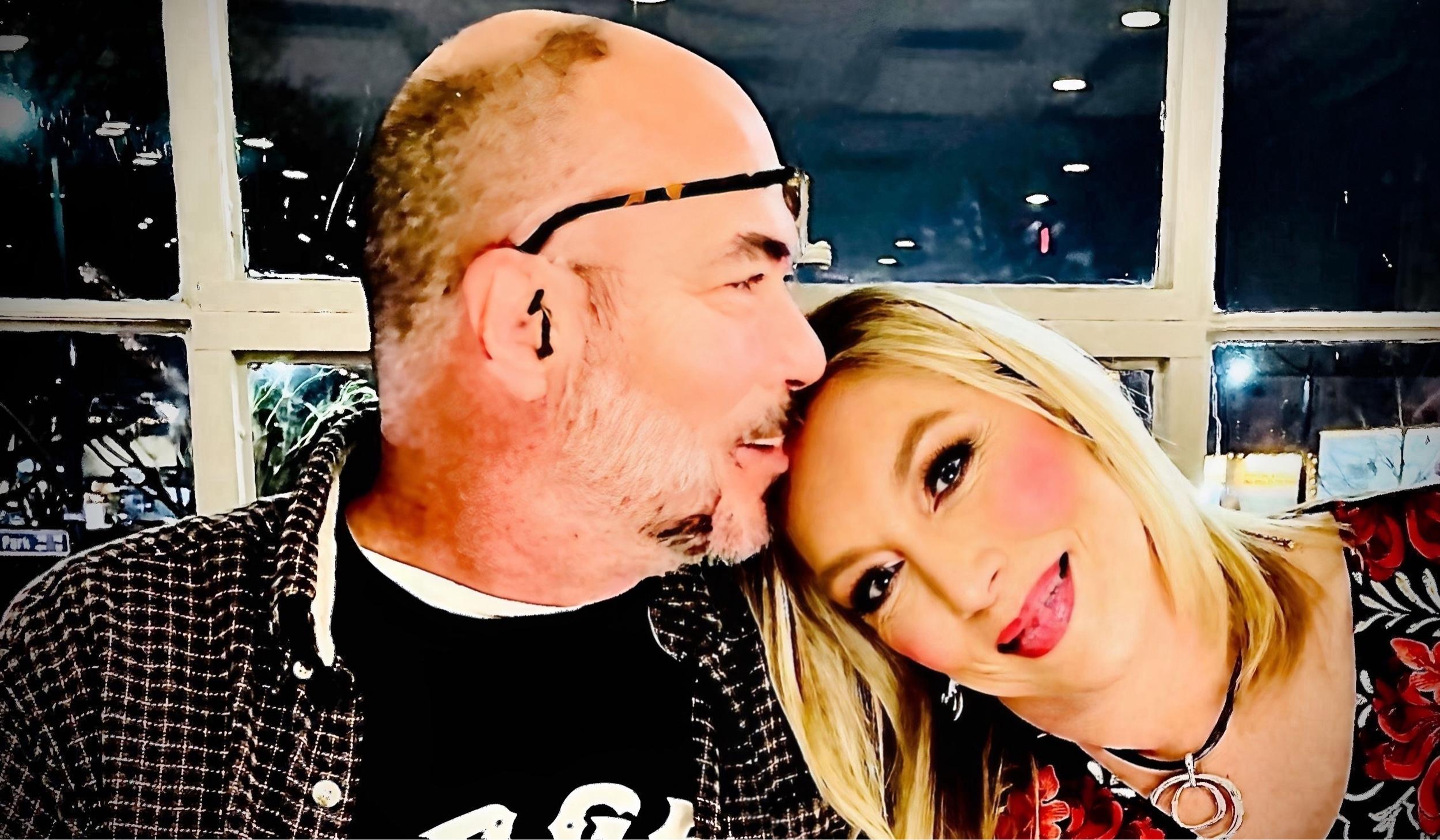 e6554ec4-e058-439d-afc1-0dcba835354d