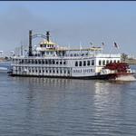 Paddlewheeler Creole Queen