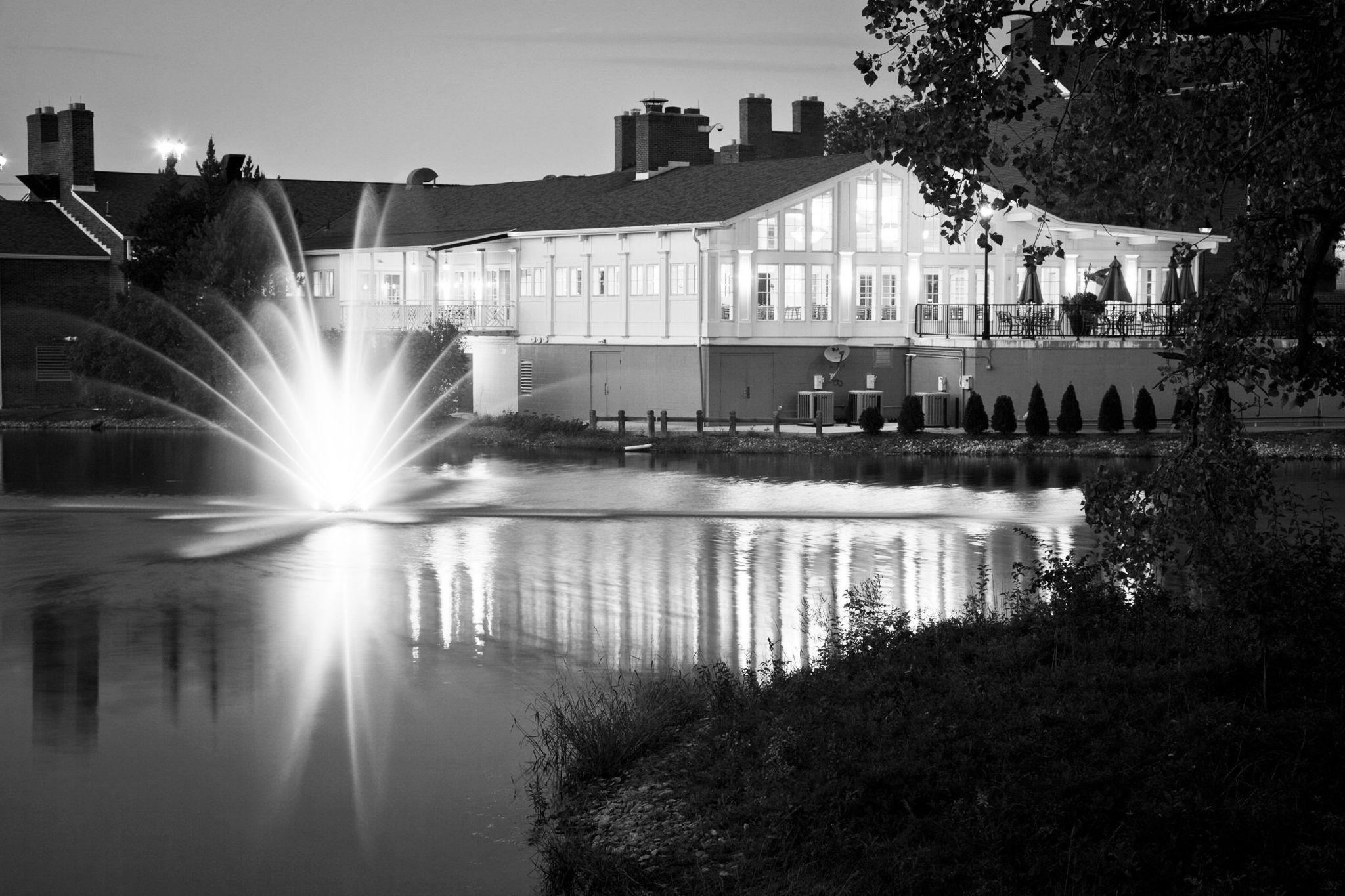 The Wedding Website of Lauren Elizabeth Nichols and Zachary Paul Yerington