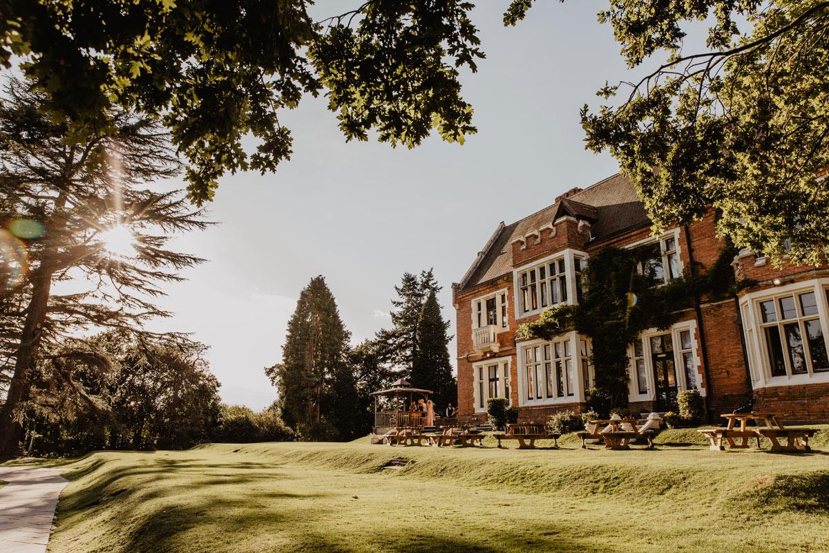 The Wedding Website of Rowena Bisnar and Daniel Zerem